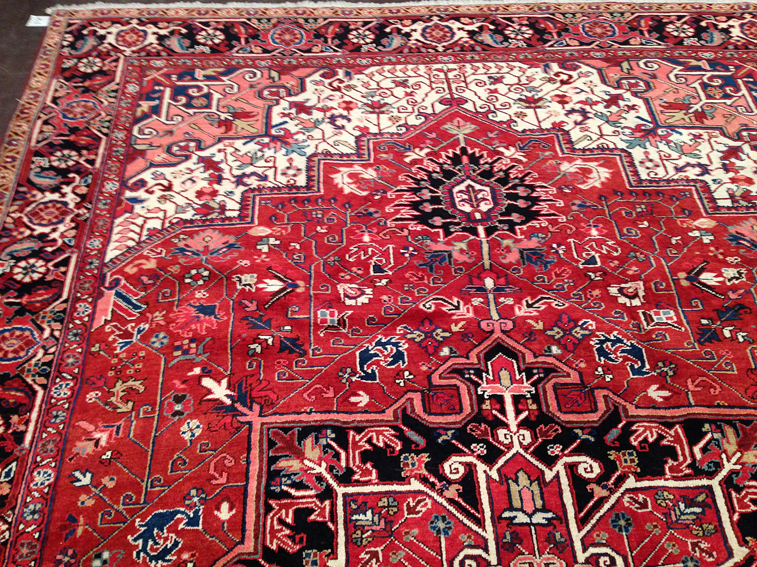 Vintage heriz Carpet - # 50921