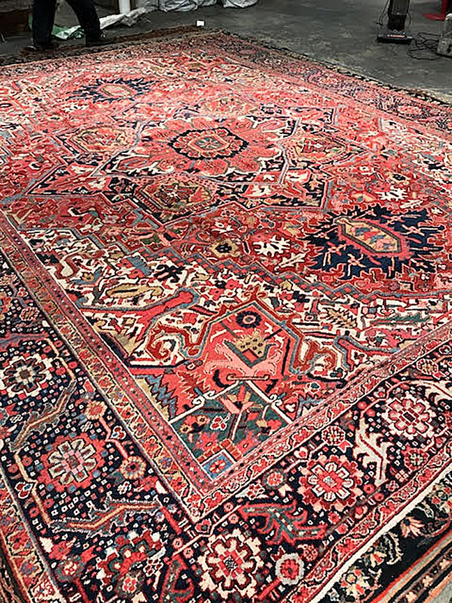 Vintage heriz Carpet - # 52878