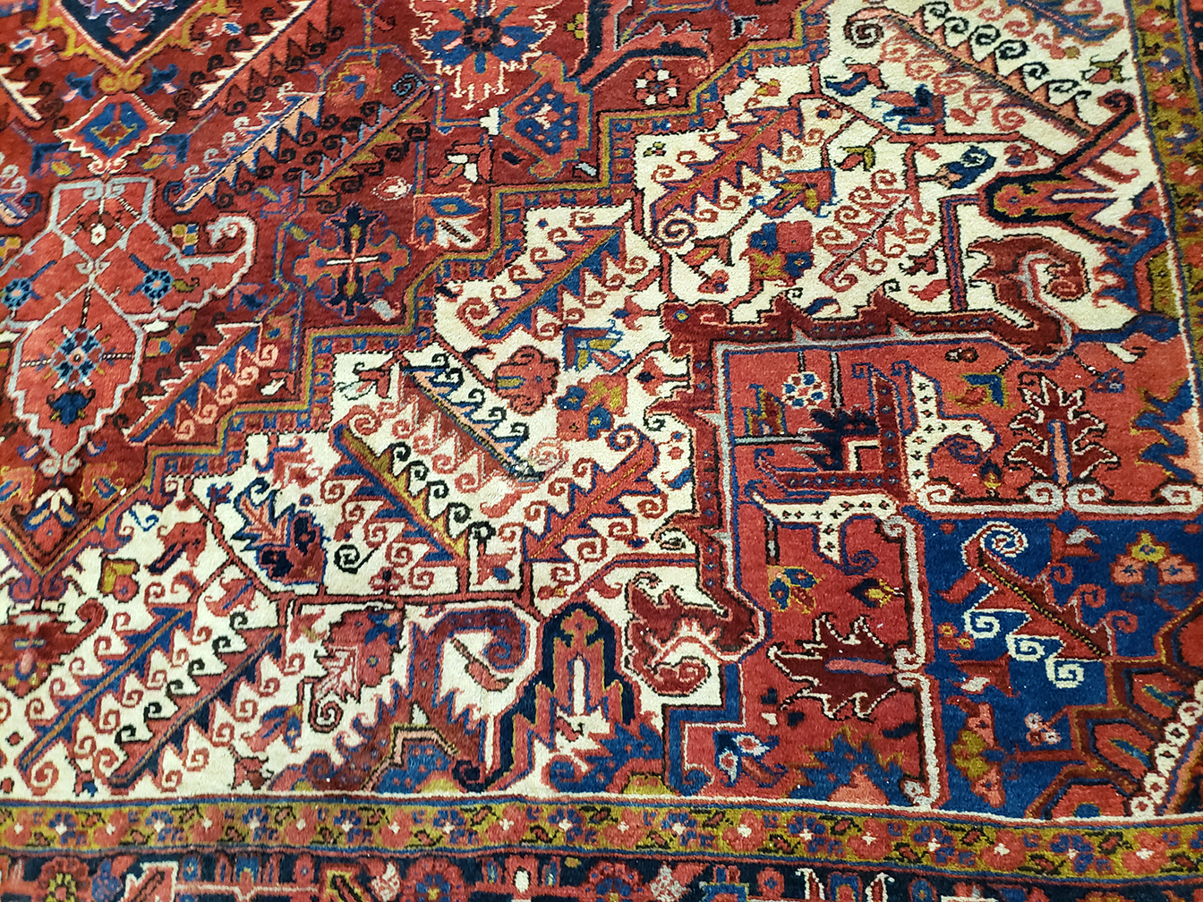 Vintage heriz Carpet - # 55629