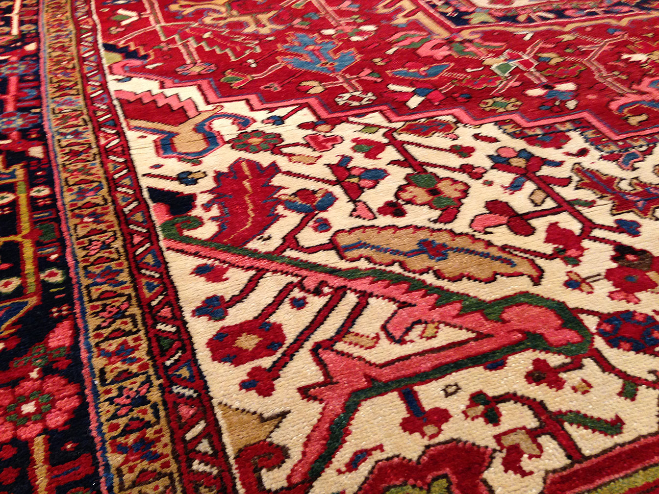 Vintage heriz Carpet - # 9479