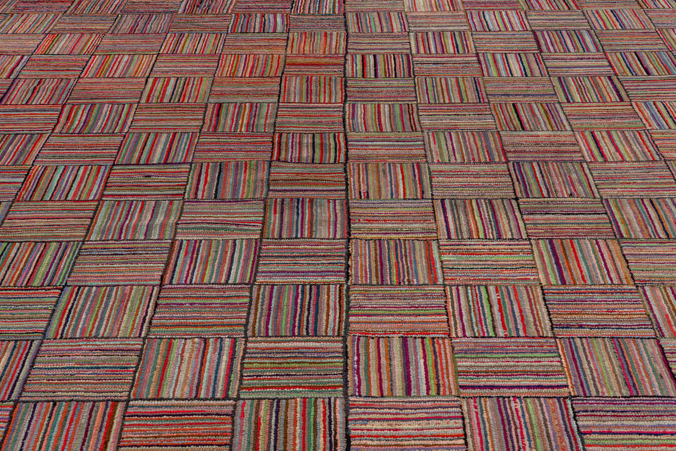 Vintage hooked Carpet - # 56656