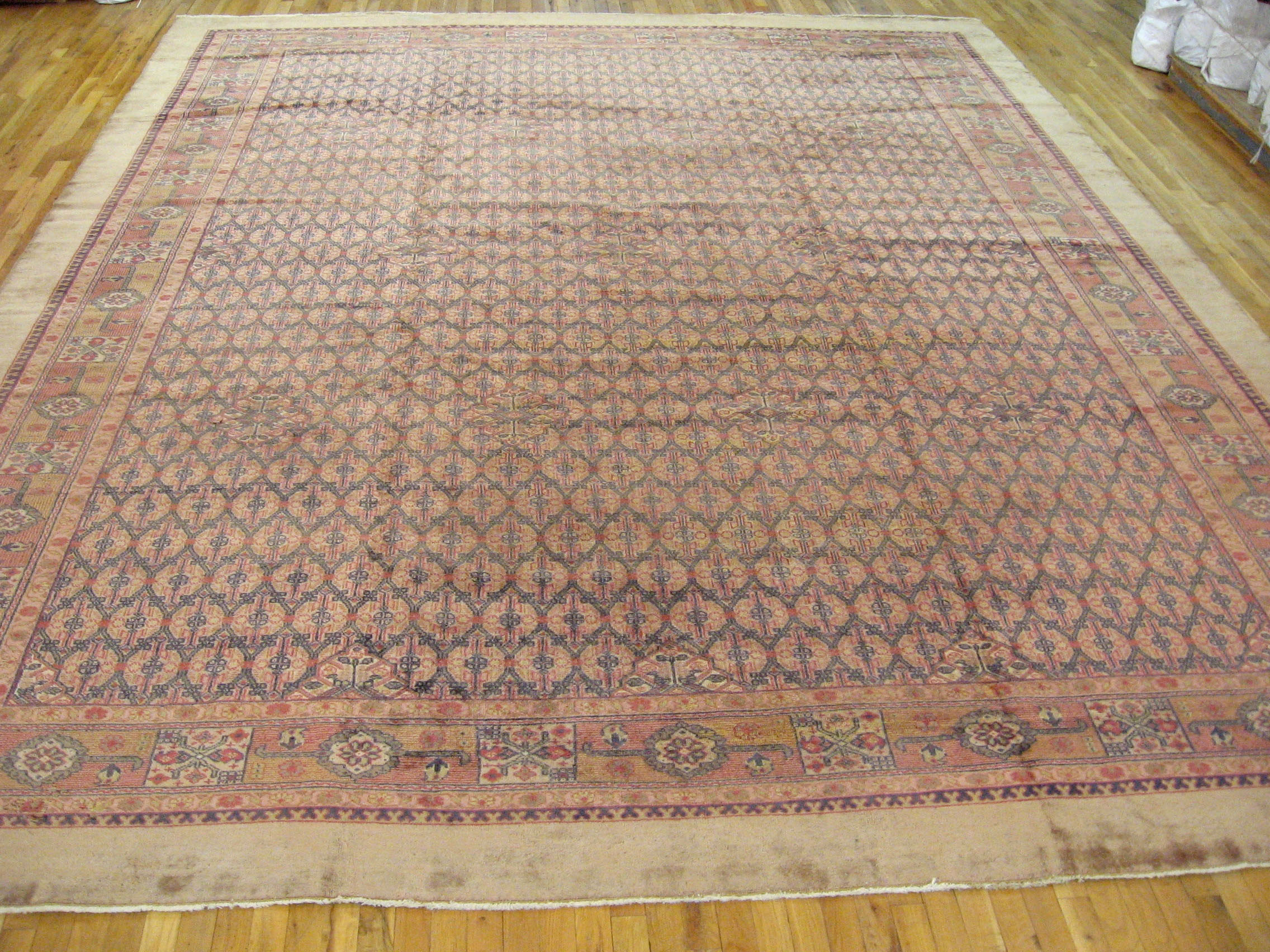 Vintage indian Carpet - # 6741