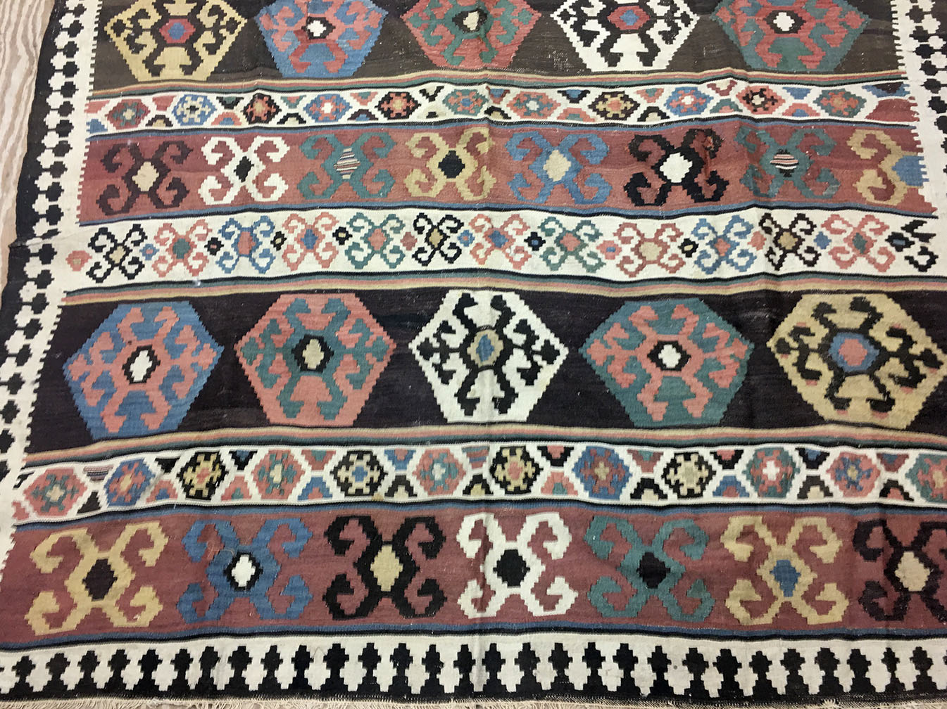Vintage kilim Carpet - # 53776