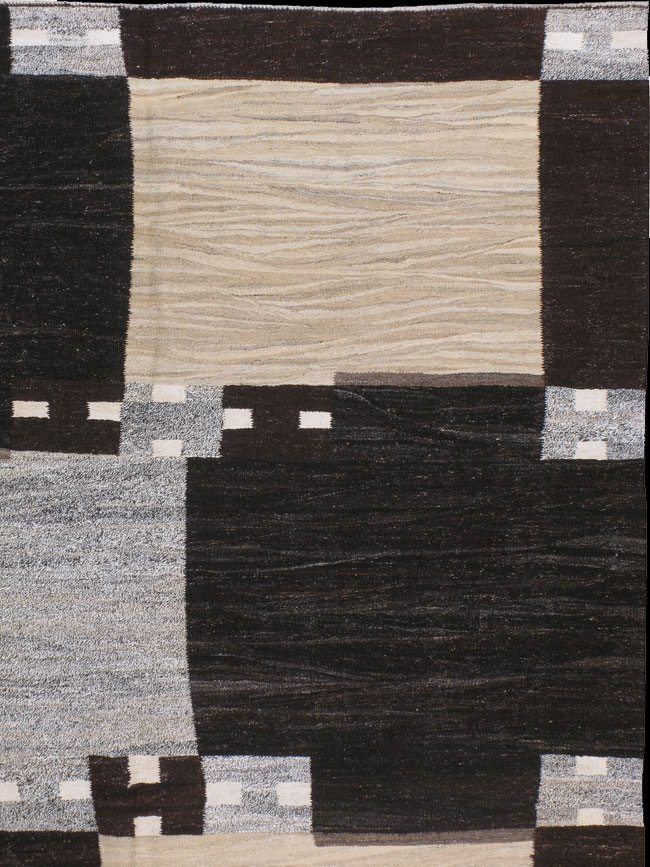 Vintage kilim Carpet - # 8617