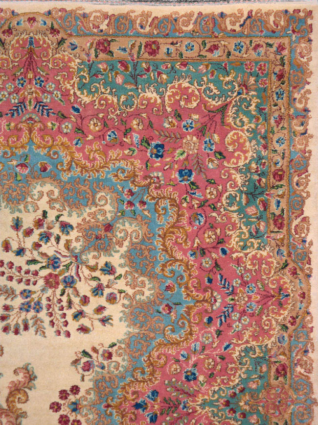 Vintage kirman Carpet - # 40901