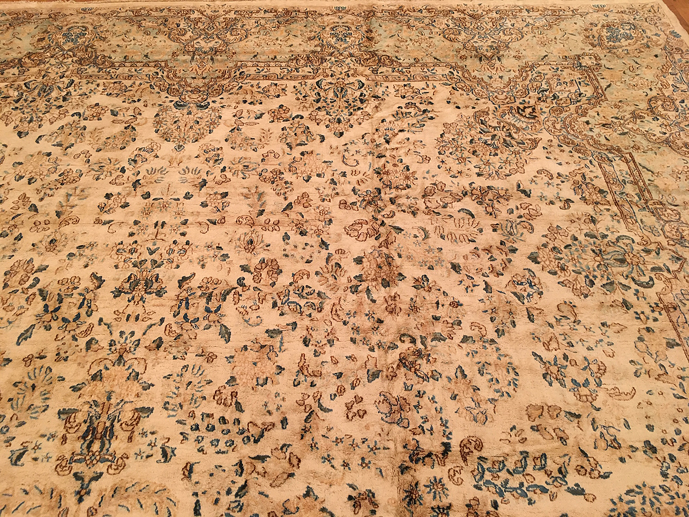 Vintage kirman Carpet - # 54392