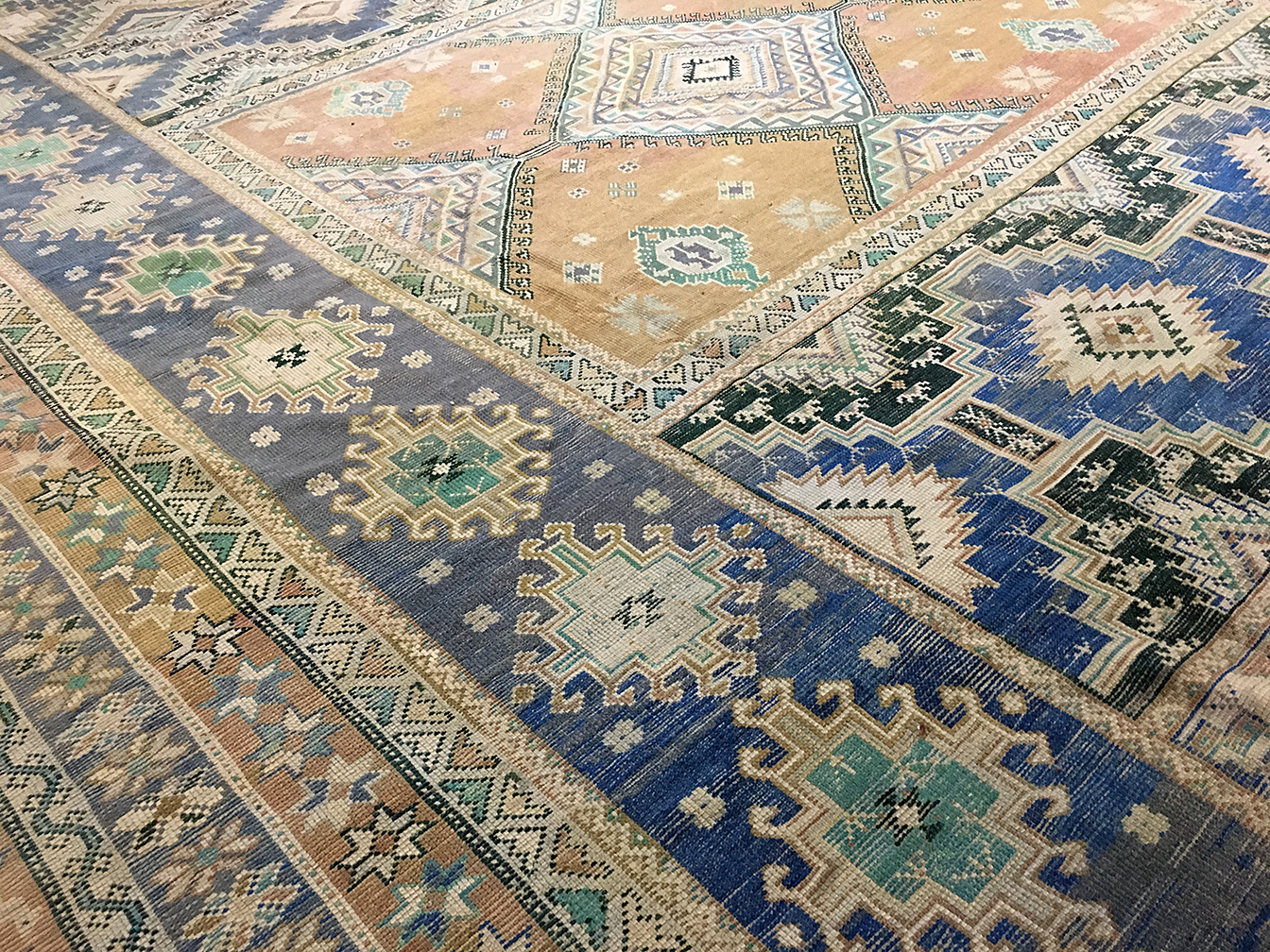 Vintage moroccan Carpet - # 53717