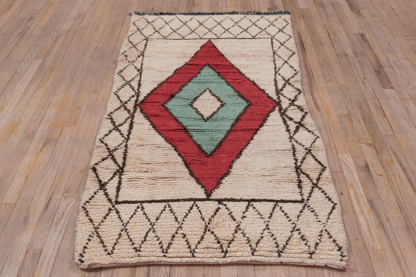 Vintage moroccan Rug - # 56981