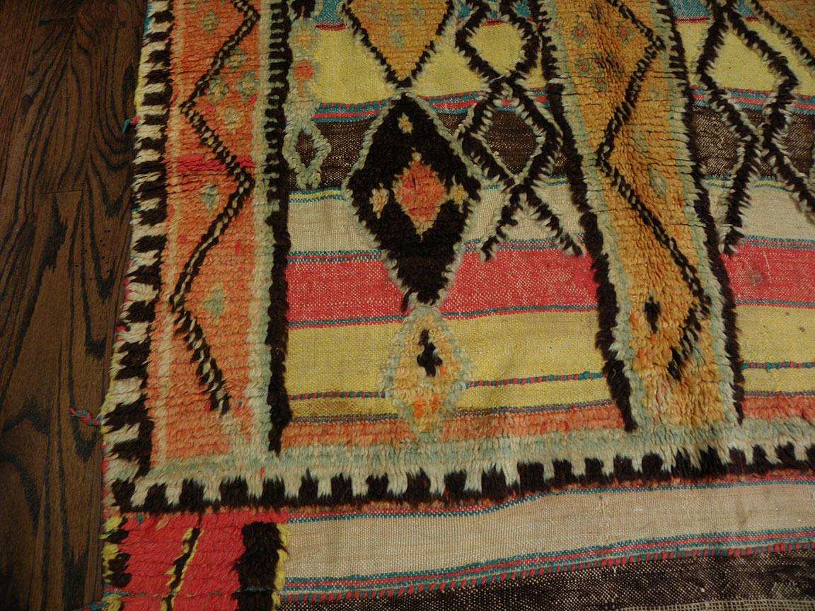 Vintage moroccan Rug - # 8493