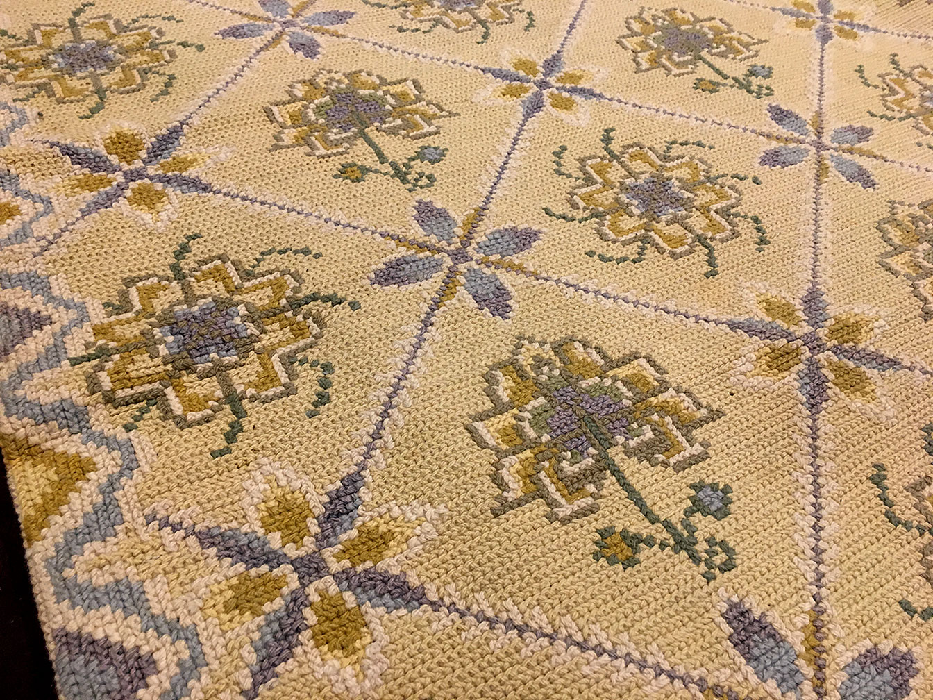 Vintage needlepoint, portuguese Carpet - # 53393
