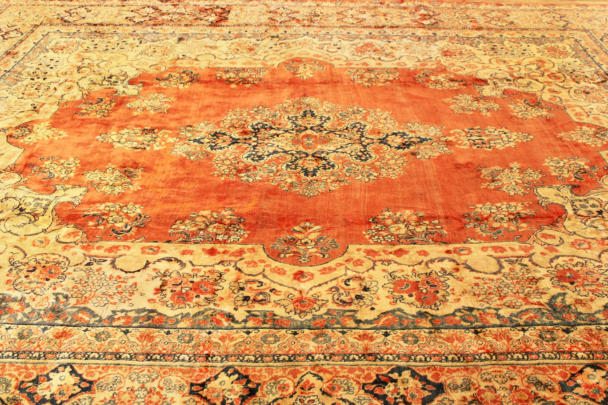 Vintage sarouk Carpet - # 58233