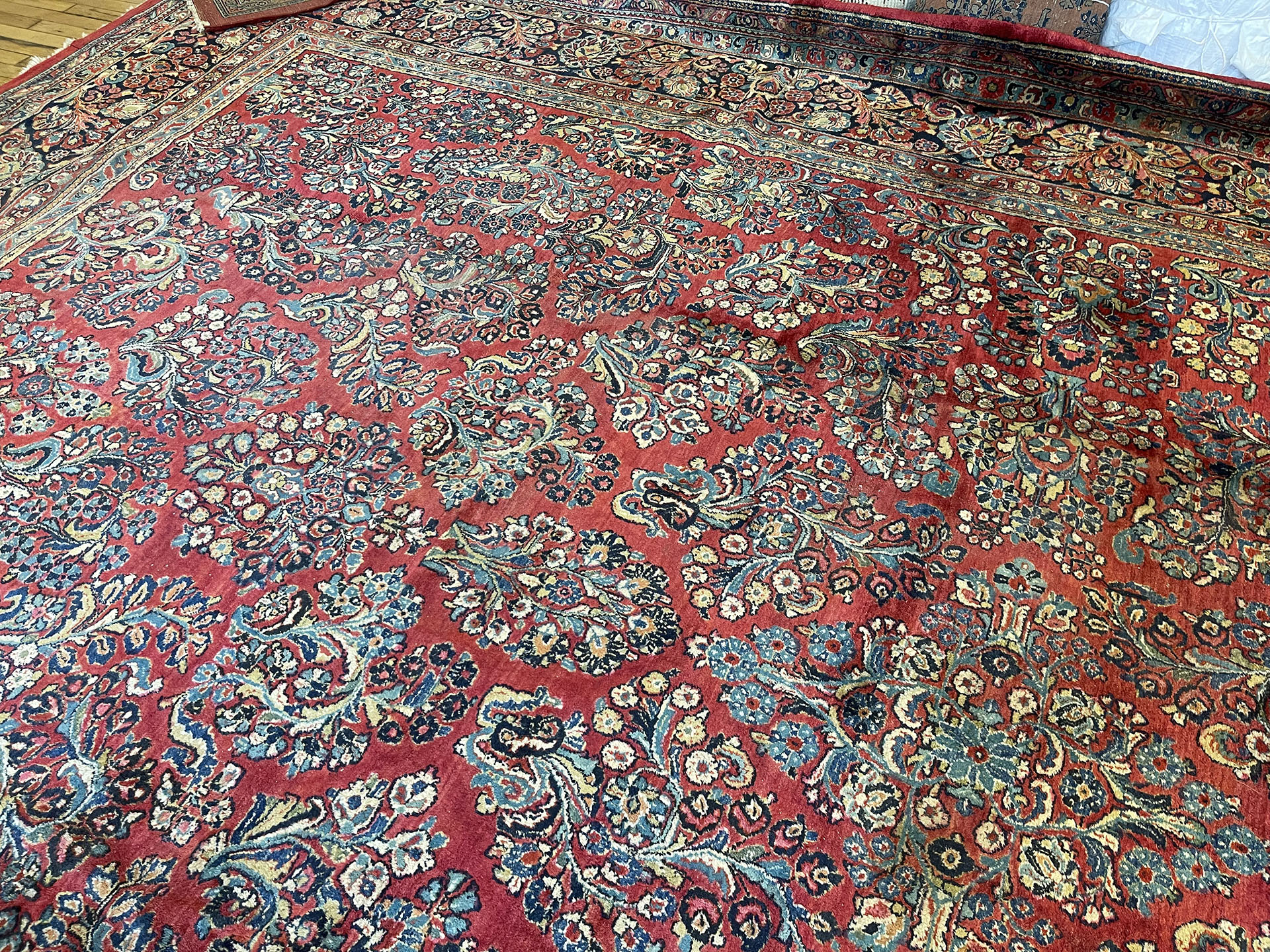 Vintage sarouk Carpet - # 58238