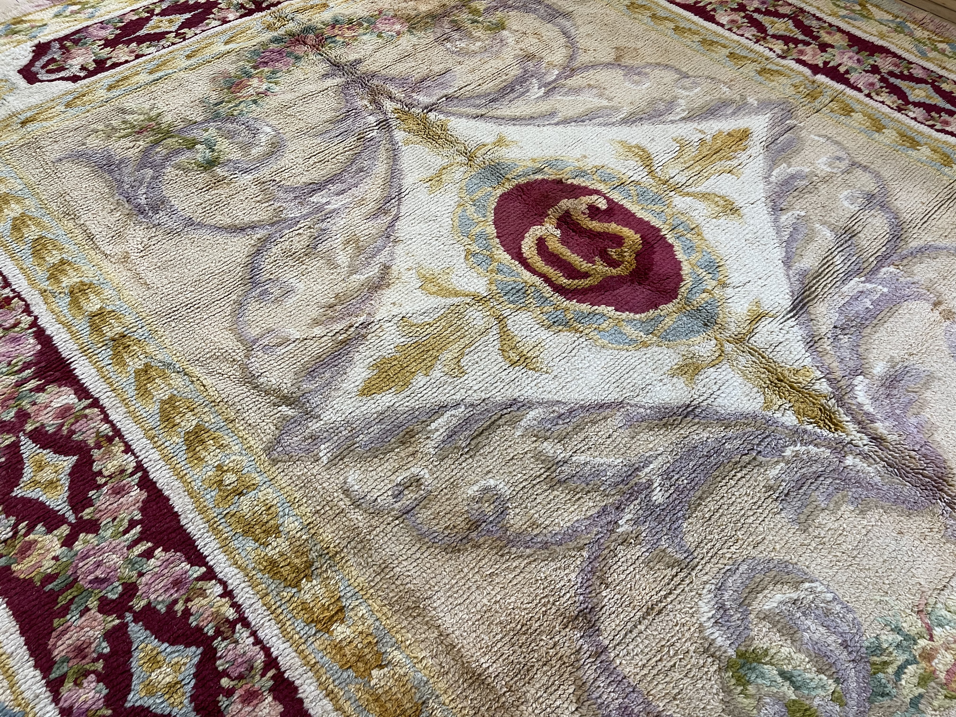 Vintage savonnerie Carpet - # 78329