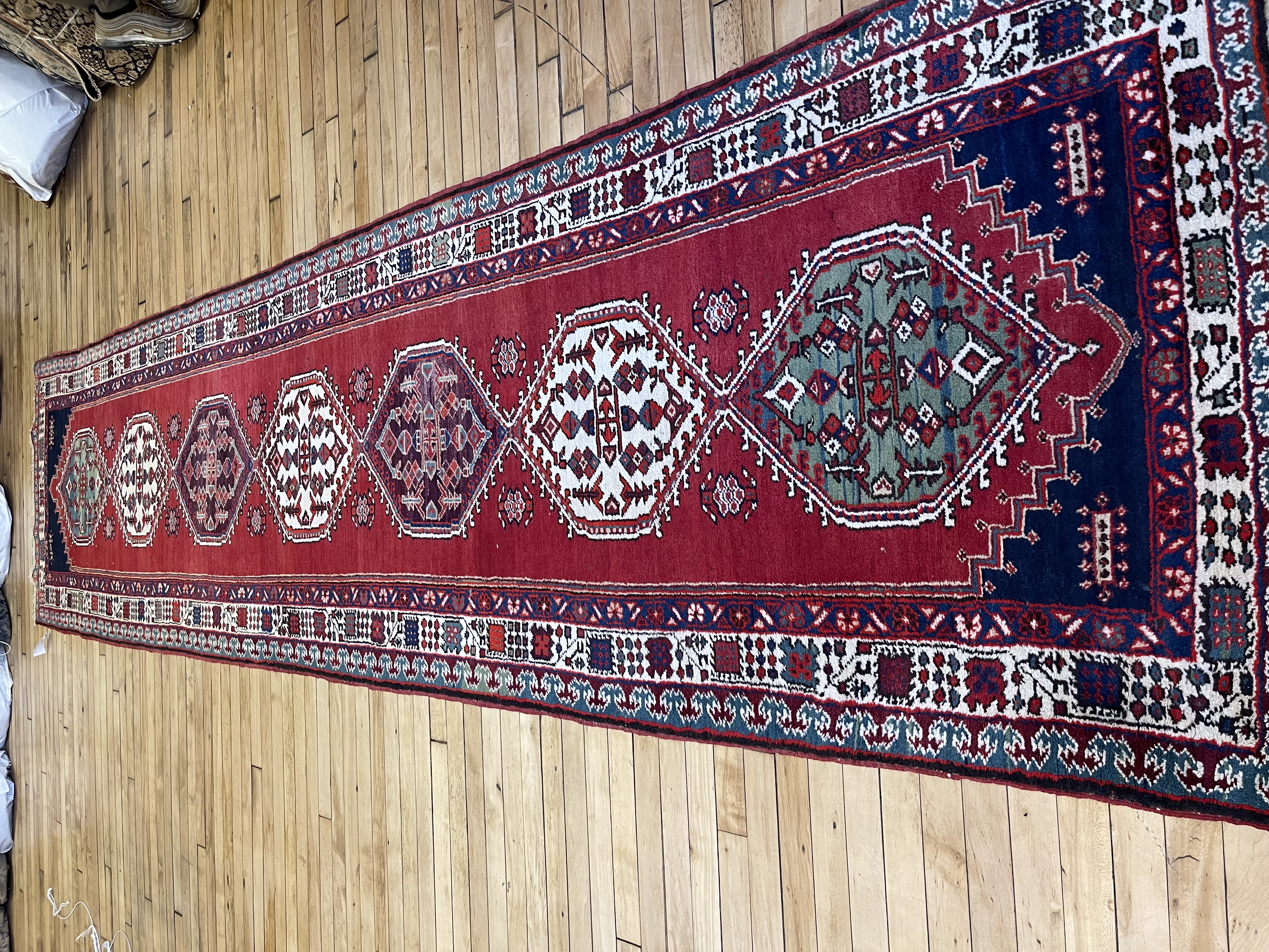 Vintage serab Runner - # 78218