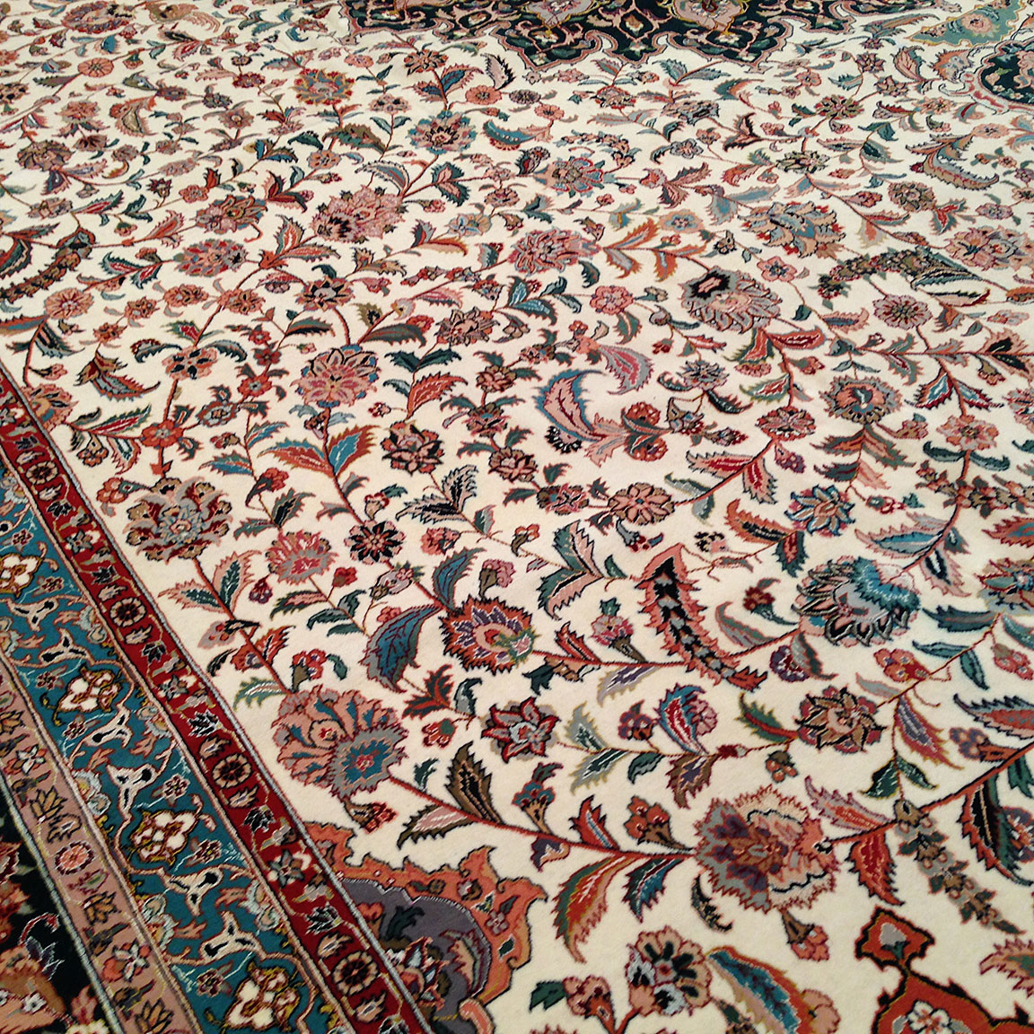 Vintage tabriz Carpet - # 50930