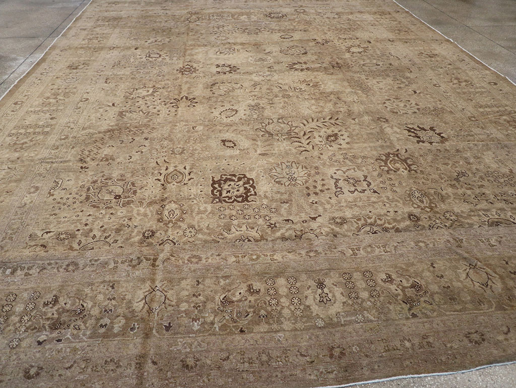 Vintage tabriz Carpet - # 57851