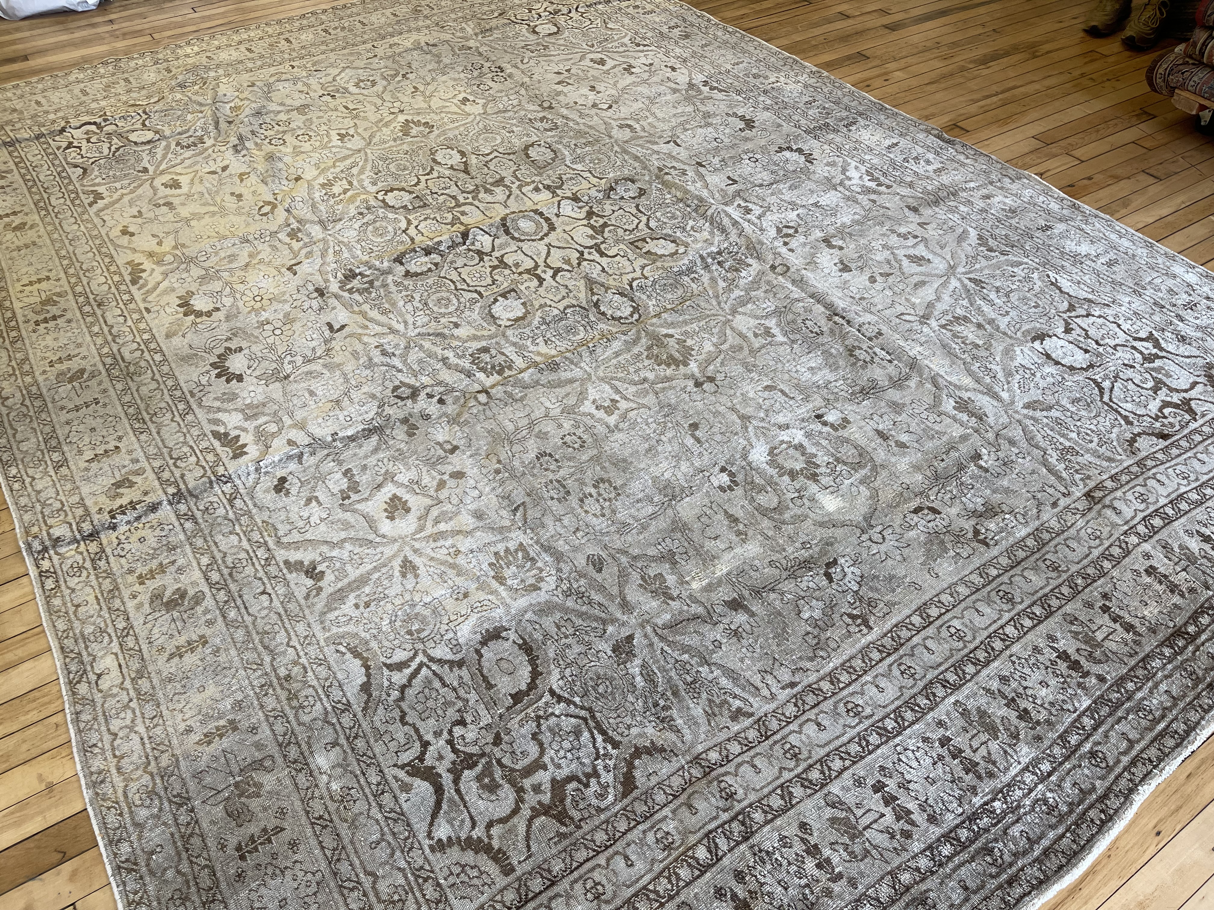 Vintage tabriz Carpet - # 78239