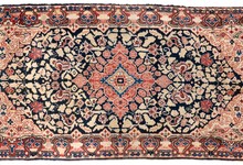 sarouk Rug - # 125328
