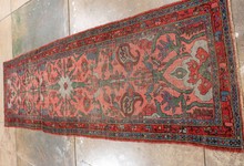 lilian Runner - # 128290